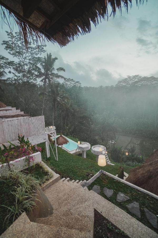 Woywoy Escape Bresela Adults Only Hotel Tegallalang  Bagian luar foto